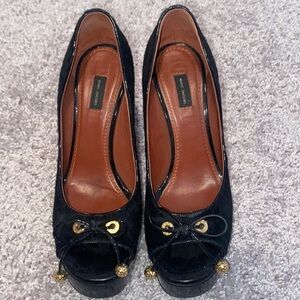 Marc Jacob’s fur pumps